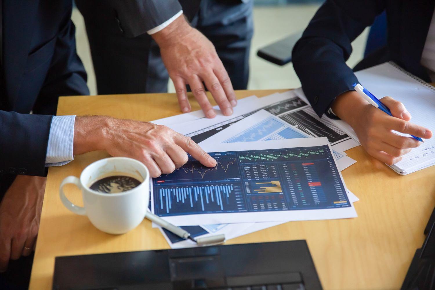  Wizarvox  - Entwicklung von Experten -Finanzsicherheitsstrategieentwicklung